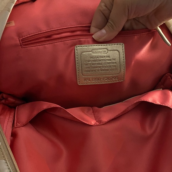 Authentic Coach Poppy collection backpack - Picture 3 of 4